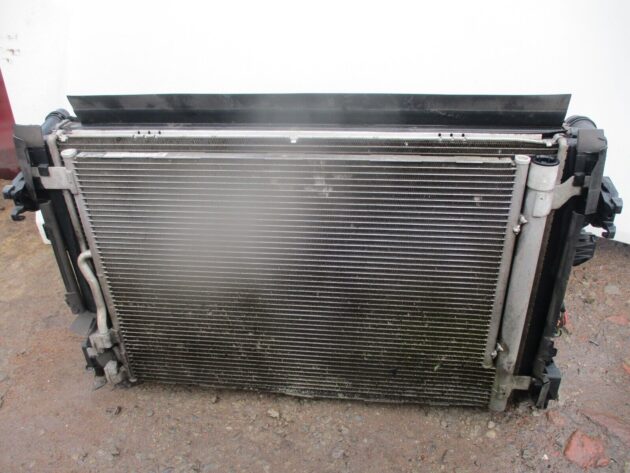 2018 GENUINE AUDI A3 2.0 TDI RADIATOR RAD PACK WITH COOLING FAN 5Q0121251EM