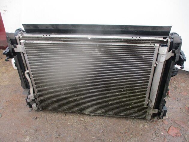 2018 GENUINE AUDI A3 2.0 TDI RADIATOR RAD PACK WITH COOLING FAN 5Q0121251EM - Image 2