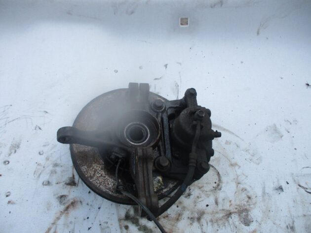 2018 GENUINE KIA PICANTO FRONT RIGHT DRIVER SIDE HUB OSF - Image 3