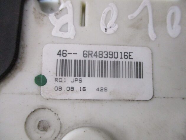 2016 GENUINE VW POLO REAR RIGHT DRIVER SIDE DOOR LOCK MECHANISM 6R4839016E - Image 2