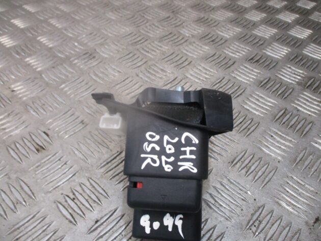 2020 GENUINE TOYOTA CHR REAR RIGHT DRIVER SIDE TWIN BUCKLE - Image 2
