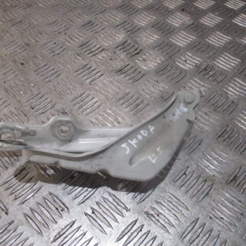 2016 GENUINE SKODA OCTAVIA LEFT PASSENGER SIDE BONNET HINGE 5E0823301