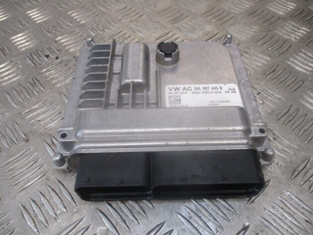2016 GENUINE VW GOLF MK7 ENGINE ECU CONTROL UNIT MODULE 04L907445B