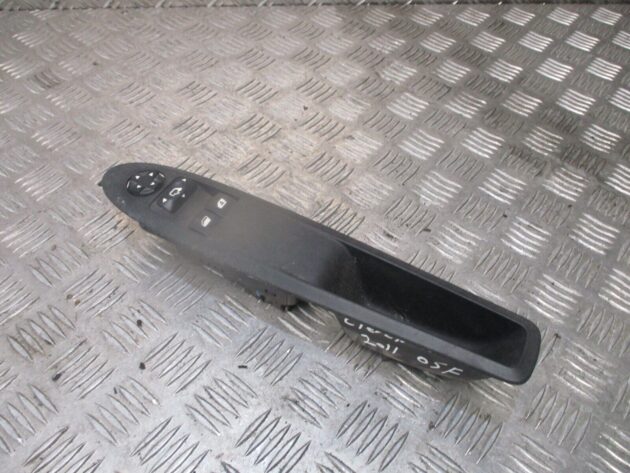 2011 GENUINE CITROEN DS3 FRONT RIGHT DRIVER SIDE WINDOW SWITCH - Image 2