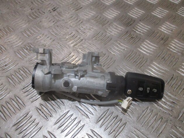 2017 GENUINE SKODA OCTAVIA IGNITION BARREL & KEY 5Q0905865 1K0905851