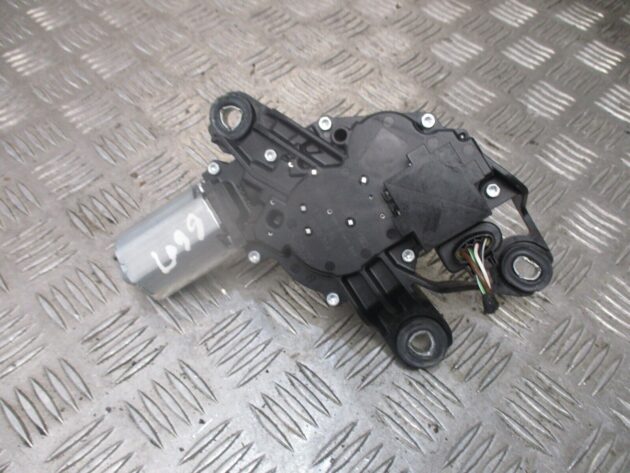 2012 GENUINE VW POLO REAR WINDCSCREEN WIPER MOTOR 5K6955711B - Image 2