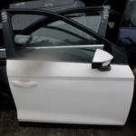 2023 GENUINE SEAT ARONA FRONT RIGHT DRIVER SIDE BARE SHELL DOOR OSF