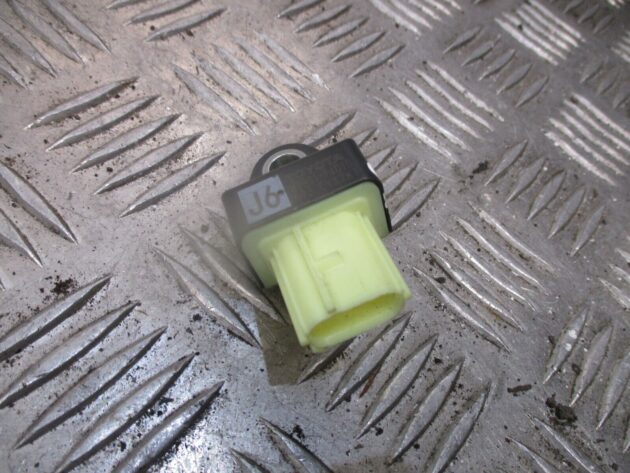 2020 GENUINE TOYOTA CHR BAG CRASH IMPACT SENSOR 89831-F4010