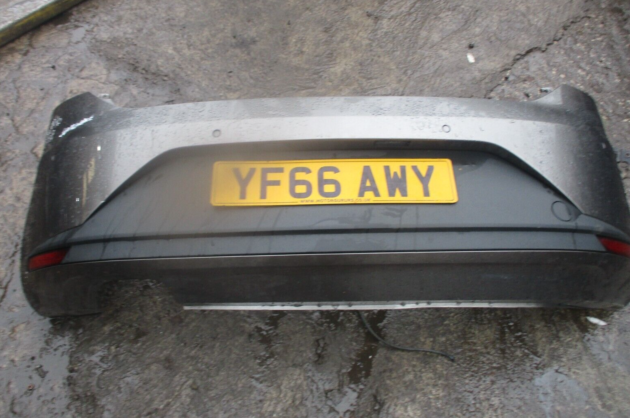 2016 GENUINE SEAT LEON FR HATCHBACK REAR BUMPER COMPLETE