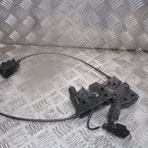 2015 GENUINE AUDI A1 8X 3 DOOR FRONT BONNET LOCK LATCH MECHANISM 8X0823509B