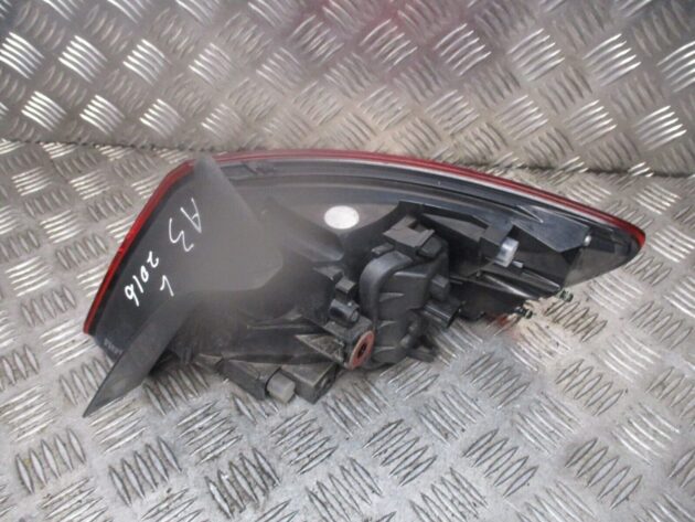 2017 AUDI A3 8V HATCHBACK REAR LEFT PASSENGER SIDE TAILLIGHT LAMP 8V4945069 OEM - Image 3