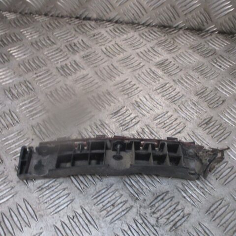 2013 GENUINE KIA PICANTO REAR RIGHT DRIVER SIDE BUMPER BRACKET 86614-1Y000