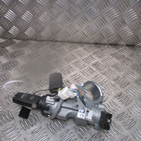 2013 GENUINE KIA PICANTO IGNITION BARREL & KEY