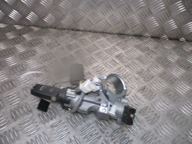 2013 GENUINE KIA PICANTO IGNITION BARREL & KEY - Image 2