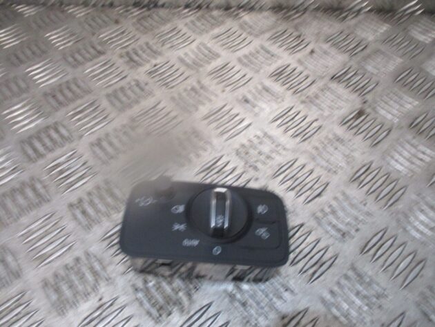 2017 GENUINE AUDI A3 8V DRIVER SIDE HEADLIGHT CONTROL SWITCH 8V0941531AR - Image 2