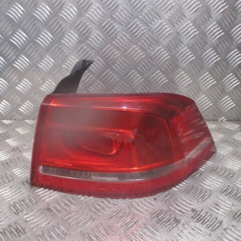 2012 VW PASSAT B7 SALOON REAR RIGHT DRIVER SIDE TAILLIGHT LAMP 3AE945096F