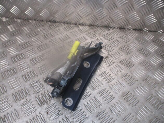 2017 GENUINE AUDI A3 8V FRONT RIGHT DRIVER SIDE BONNET HINGE 8V0823302F - Image 2