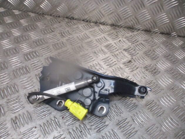 2017 GENUINE AUDI A3 8V FRONT RIGHT DRIVER SIDE BONNET HINGE 8V0823302F - Image 3