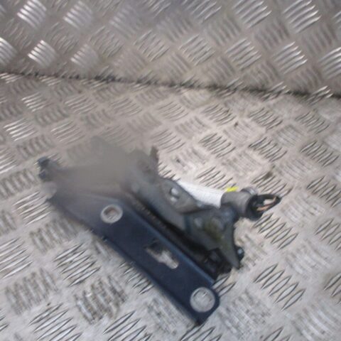 2017 GENUINE AUDI A3 8V FRONT LEFT PASSENGER SIDE BONNET HINGE 8V0823301F
