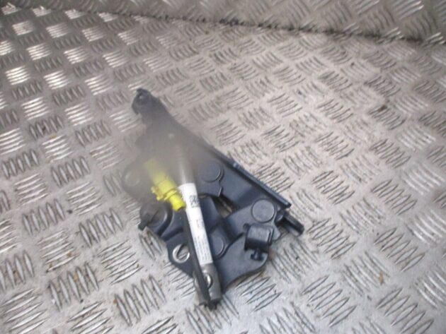2017 GENUINE AUDI A3 8V FRONT LEFT PASSENGER SIDE BONNET HINGE 8V0823301F - Image 3