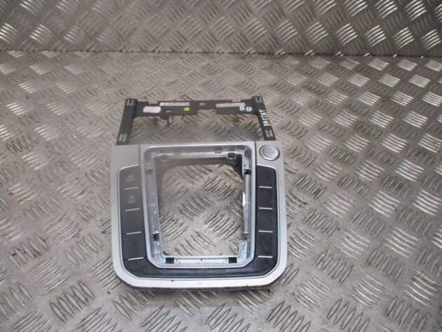 2016 GENUINE VW PASSAT B8 GEAR STICK SURROUND TRIM 3G2864263