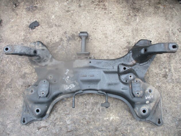 2017 GENUINE HYUNDAI I10 FRONT SUBFRAME - Image 2