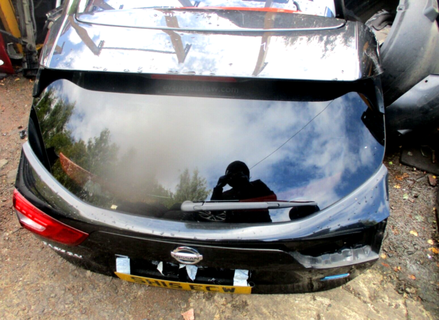 2015 GENUINE NISSAN QASHQAI REAR BARE SHELL TAILGATE BOOTLID