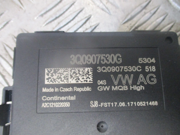 2017 GENUINE VW PASSAT B8 GATEWAY CONTROL MODULE 3Q0907530G - Image 2
