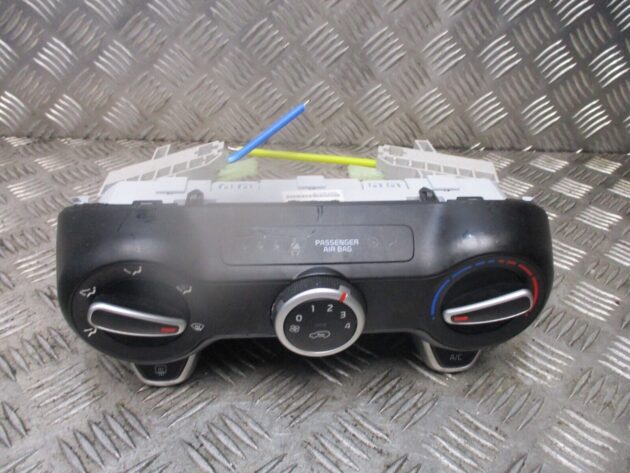 2018 GENUINE KIA PICANTO AC HEATER CLIMATE CONTROL SWITCH PANEL 97250G6960 - Image 2