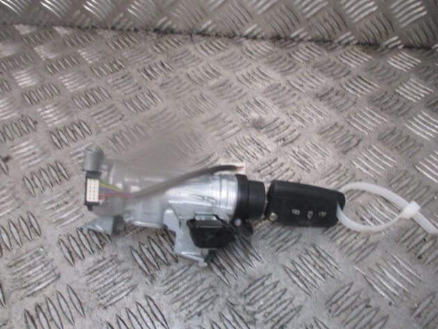 2015 GENUINE VW GOLF MK7 IGNITION BARREL & KEY 5Q0905865