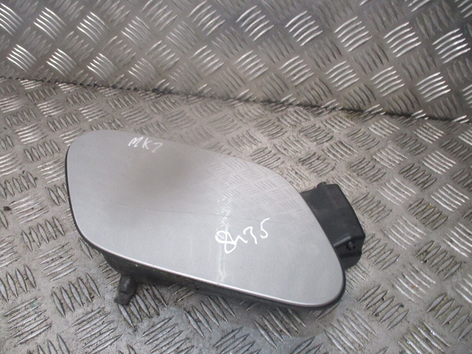 2015 GENUINE VW GOLF MK7 REAR FUEL FILLER FLAP CAP COVER 5G0809999