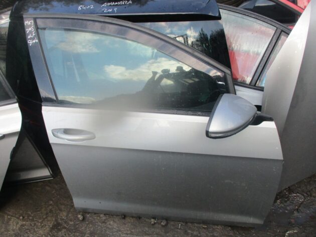 2015 GENUINE VW GOLF MK7 FRONT RIGHT DRIVER SIDE BARE SHELL DOOR OSF - Image 2