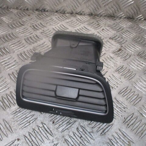2018 GENUINE GOLF MK7.5 FRONT LEFT PASSENGER SIDE HEATER AIRVENT 5G2819247