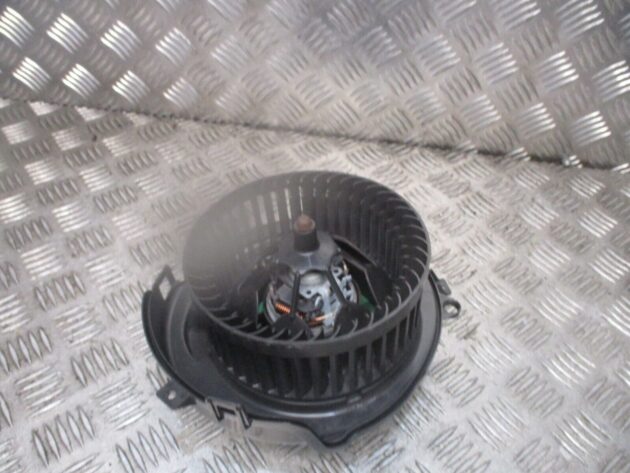 2014 GENUINE SEAT LEON 5F HEATER BLOWER FAN MOTOR 5Q0907521E - Image 2