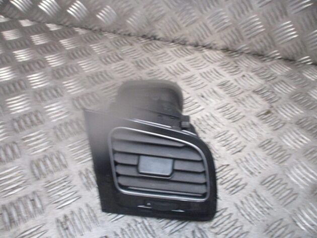 2018 GENUINE GOLF MK7.5 FRONT RIGHT DRIVER SIDE HEATER AIRVENT 5G2819710B - Image 2