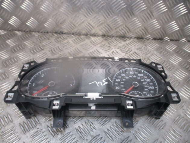 2018 GENUINE GOLF MK7.5 SPEEDOMETER INSTRUMENT CLUSTER CLOCK 5G1920941B