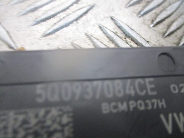 2018 GENUINE VW GOLF MK7.5 BCM BODY CONTROL MODULE UNIT 5Q0937084CE - Image 3