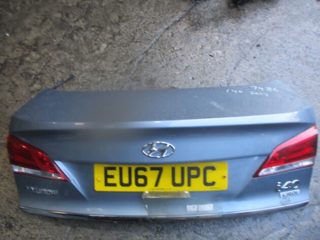 2017 GENUINE HYUNDAI I40 SALOON REAR BARE SHELL TAILGATE BOOTLID - Image 2
