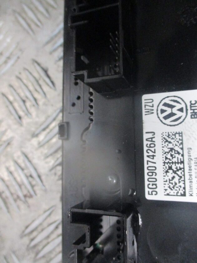 2016 GENUINE VW PASSAT B8 HEATER AC CLIMATE CONTROL SWITCH PANEL 5G0907426AJ - Image 3