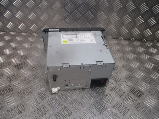 2012 GENUINE VW PASSAT B7 RADIO CD PLAYER HEAD UNIT 1K0035186AQ - Image 3