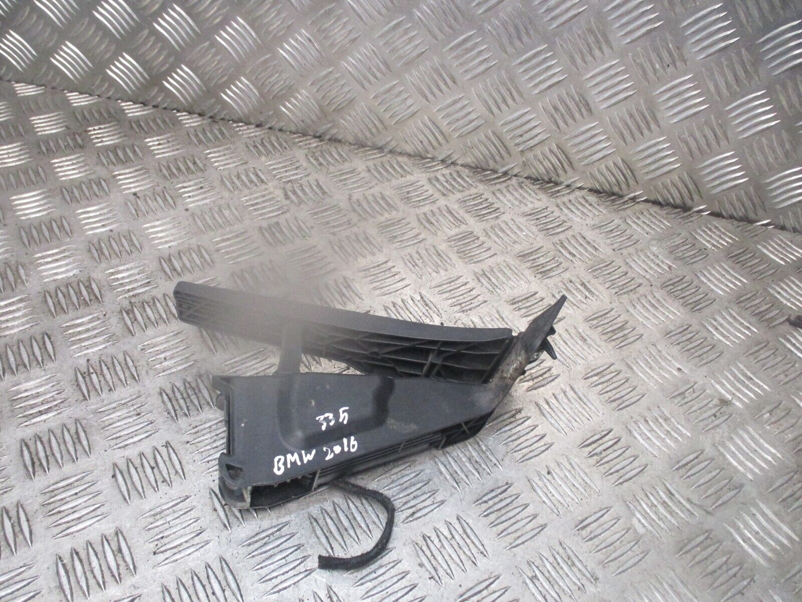 2016 GENUINE BMW 3SERIES XDRIVE ACCELERATOR THROTTLE PEDAL 35426853175 - Image 3