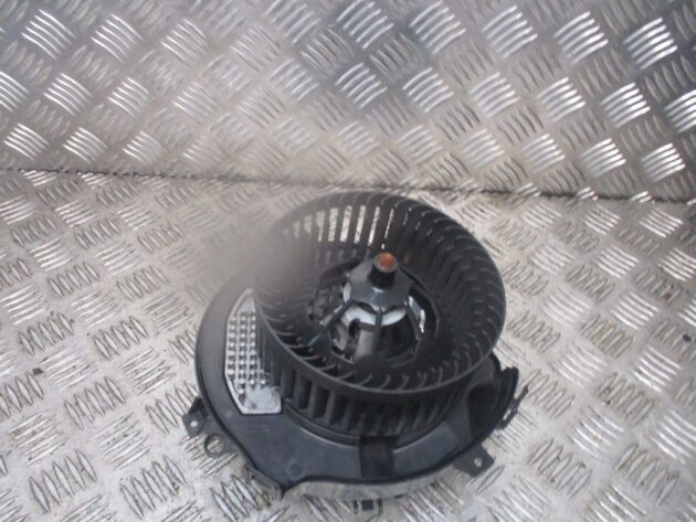 2016 GENUINE VW PASSAT B8 HEATER BLOWER MOTOR FAN 3Q0907521A - Image 2