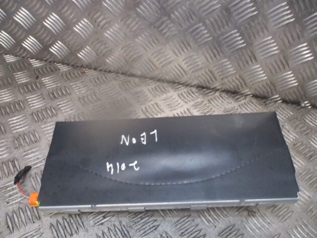 2014 GENUINE SEAT LEON 5F FRONT RIGHT DRIVERS SIDE KNEE BAG 5G2880842A