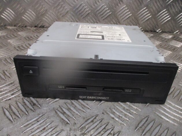 2014 GENUINE SEAT LEON 5F RADIO STEREO MULTIMEDIA HEAD UNIT 5F0035858A - Image 2