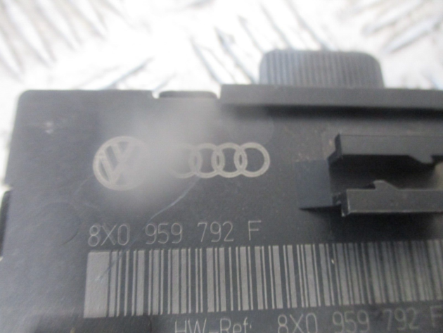2015 GENUINE AUDI A1 FRONT LEFT PASSENGER SIDE DOOR CONTROL MODULE 8X0959792F - Image 3