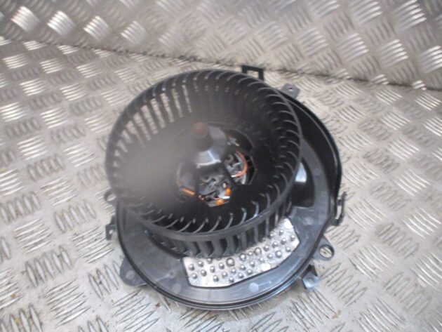 2018 GENUINE GOLF MK7.5 HEATER BLOWER FAN MOTOR 5Q0907521C