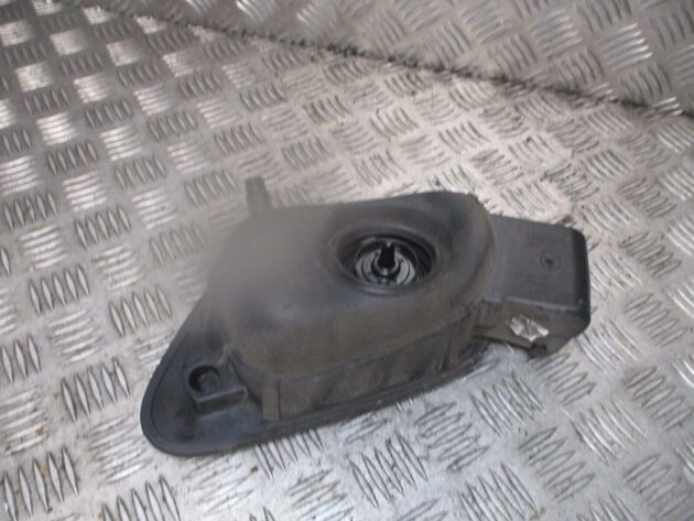 2018 GENUINE GOLF MK7.5 REAR FUEL FILLER FLAP CAP COVER 5G0809999 - Image 3