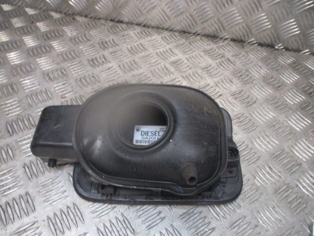 2014 GENUINE SEAT LEON 5F REAR FUEL FILLER FLAP CAP COVER 5F4809905B - Image 3
