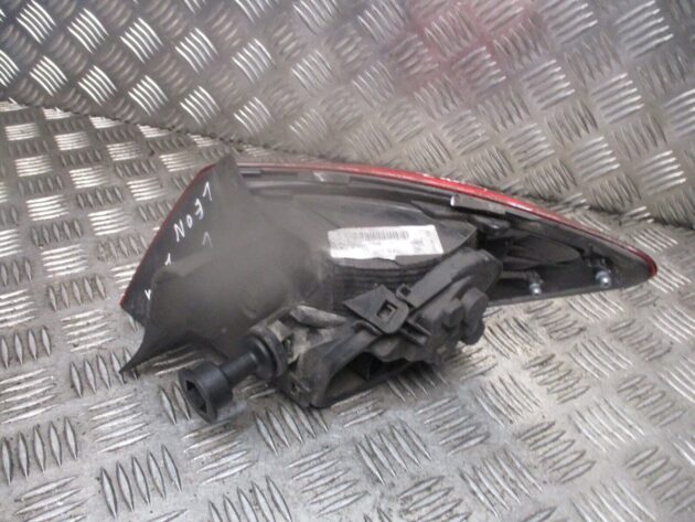 2014 GENUINE SEAT LEON 5FREAR LEFT PASSENGER SIDE BODY TAILLIGHT LAMP 5F0945207C - Image 3