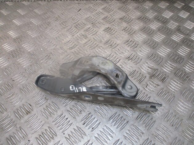 2015 GENUINE AUDI A1 3 DOOR FRONT DRIVER SIDE BONNET HINGE 8X0823302A - Image 3